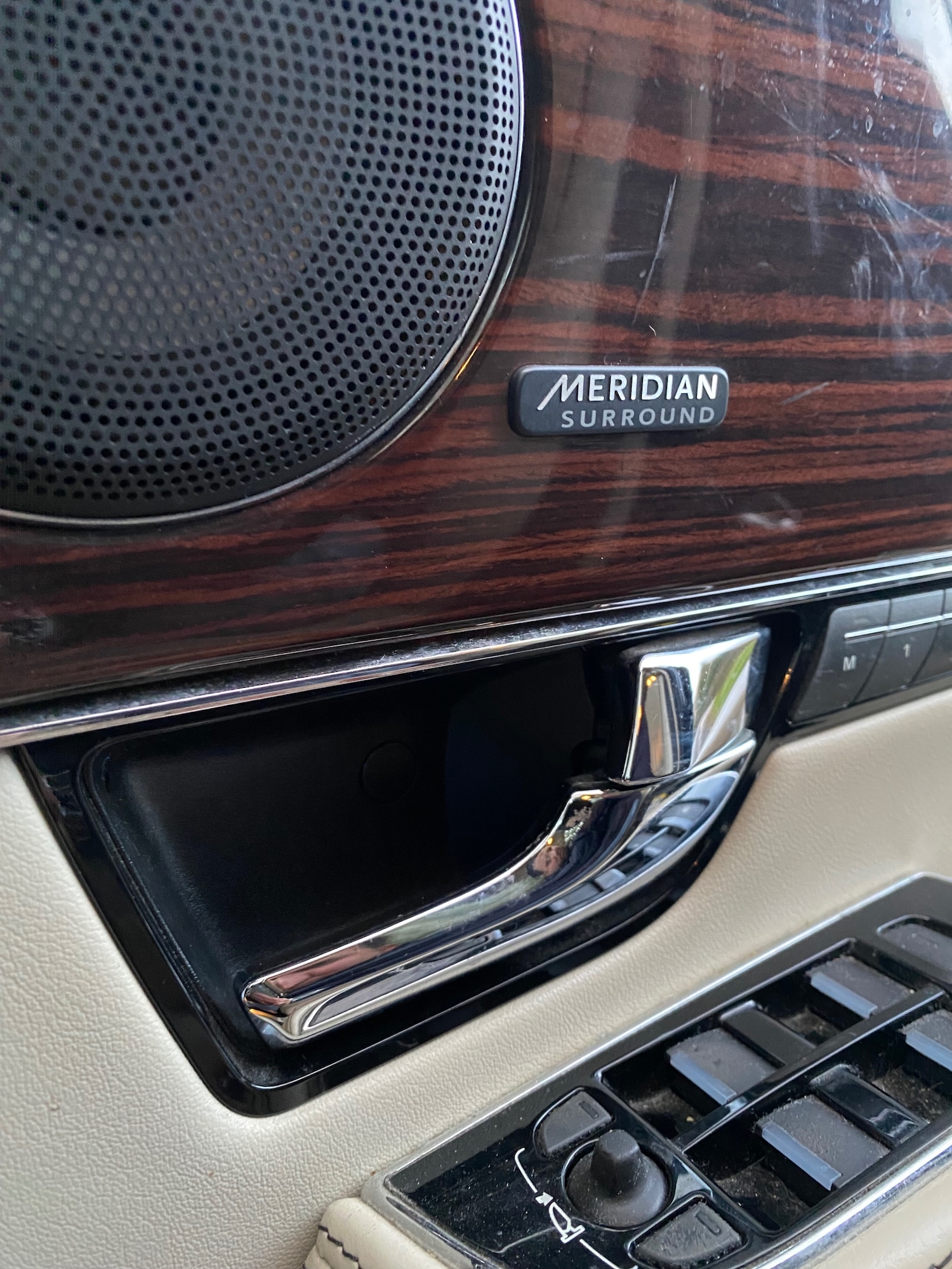 Used Jaguar XJ 2013 for sale - 77129905: Photo 21