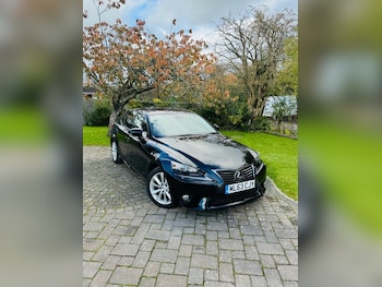 Lexus - IS