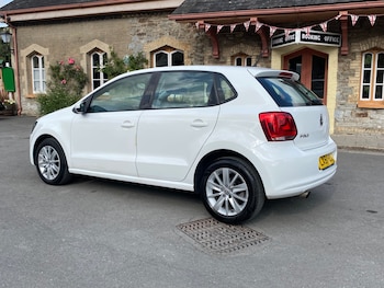 Used Volkswagen Polo 2011 for sale - 75683028: Photo