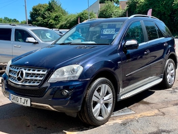 2010 (10) - ML300 CDi BlueEFFICIENCY [204] Sport 5dr Tip Auto One Owner from new!