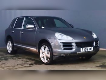 2009 (09) - Diesel 5dr Tiptronic S, full black leather, great history