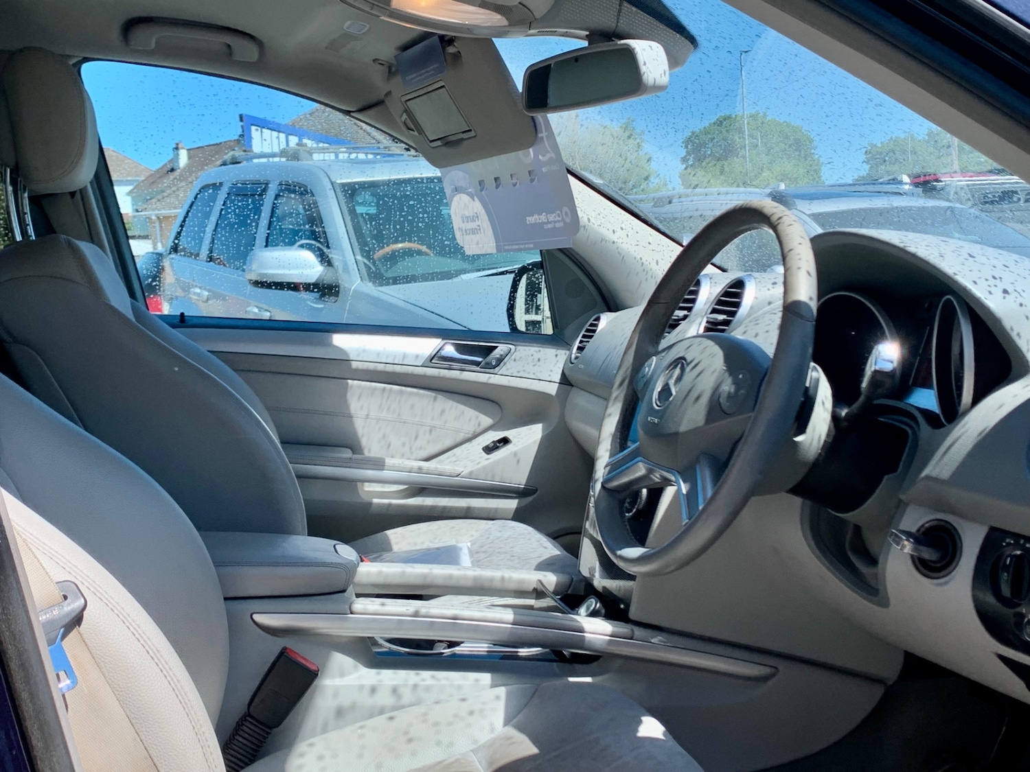 Used Mercedes-Benz M Class 2010 for sale - 76309999: Photo 10