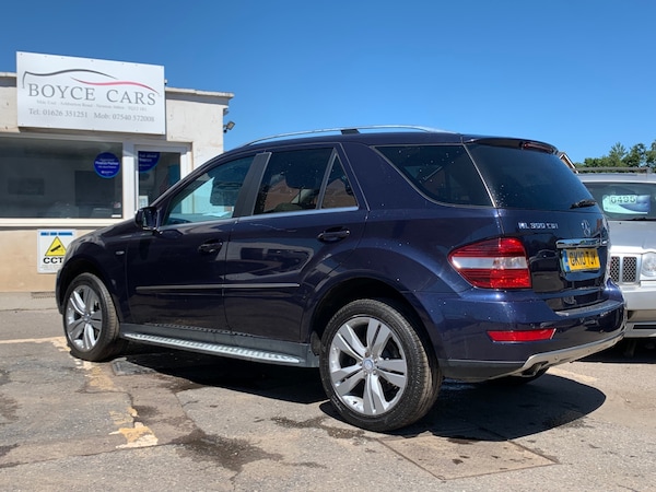 Used Mercedes-Benz M Class 2010 for sale - 76309999: Photo 8