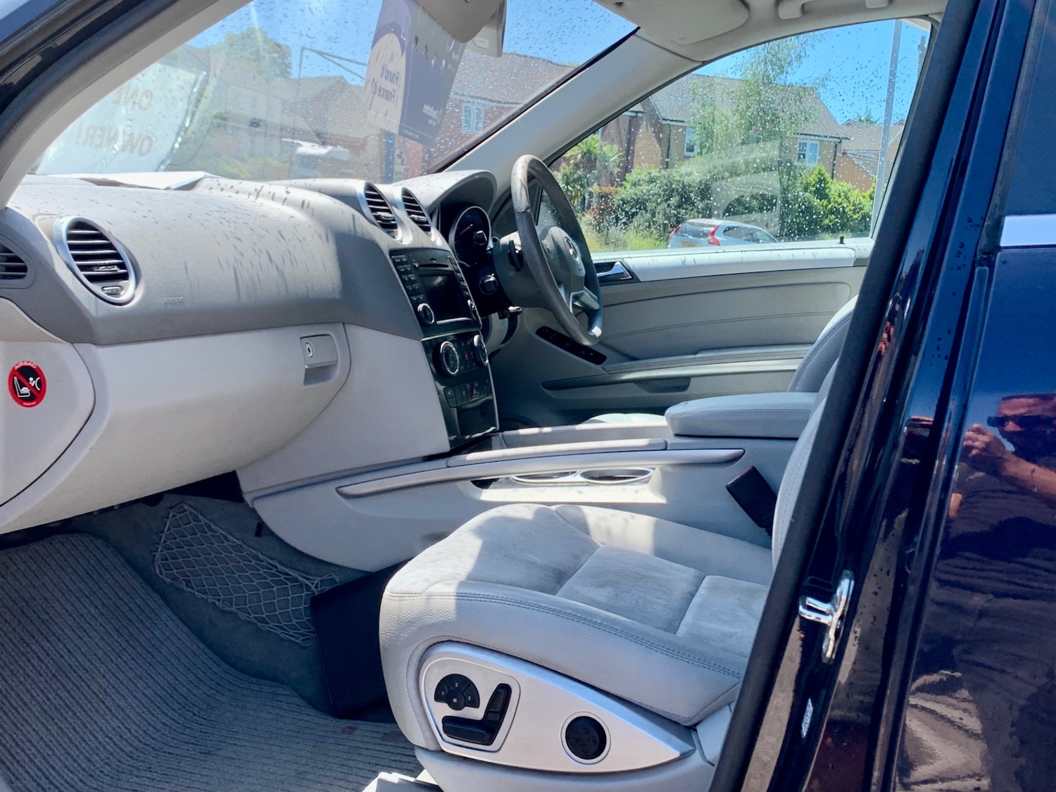 Used Mercedes-Benz M Class 2010 for sale - 76309999: Photo 9