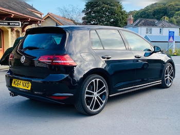 Used Volkswagen Golf 2014 for sale - 76211068: Photo