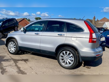 Used Honda CR-V 2010 for sale - 72535120: Photo