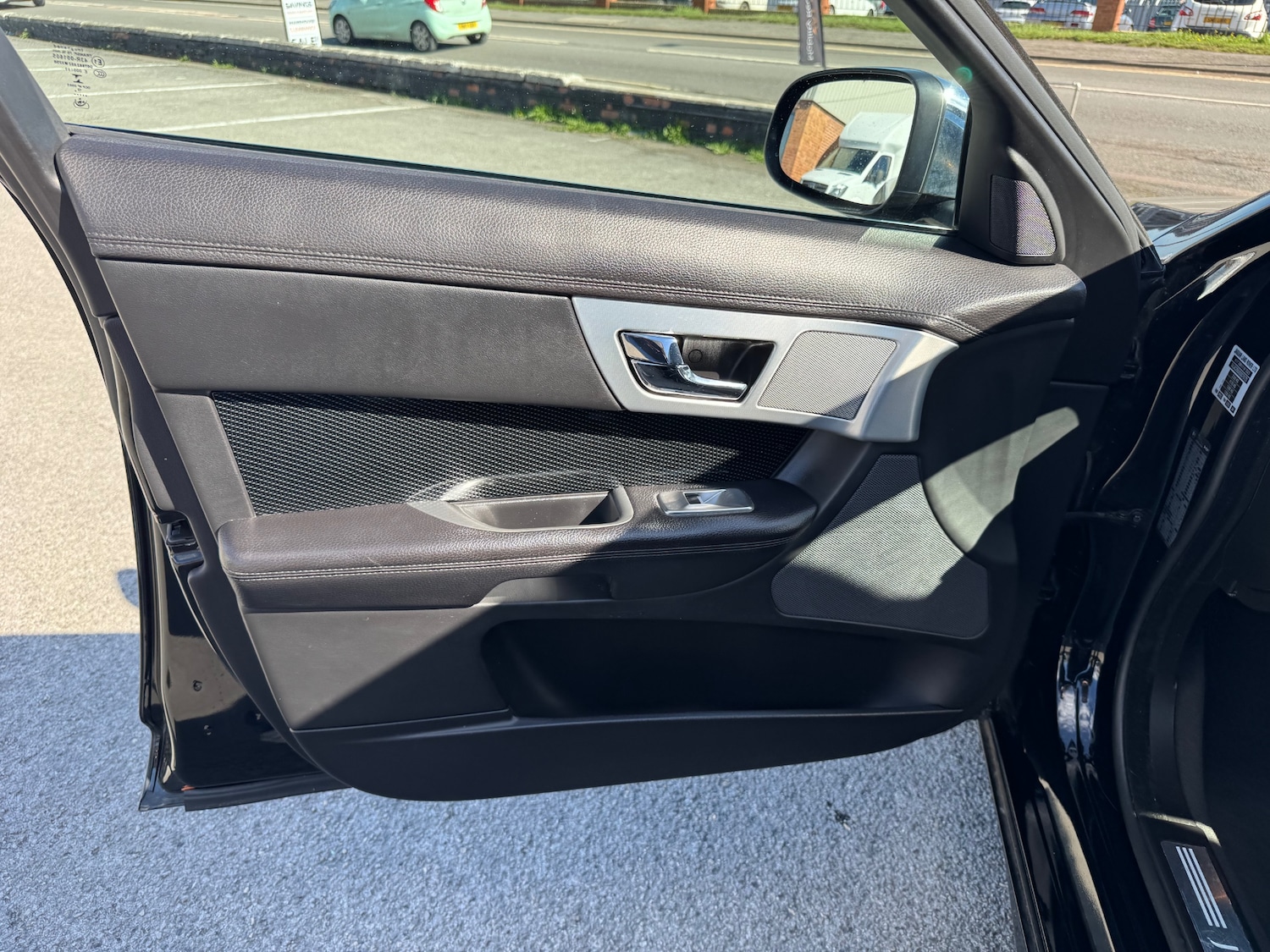 Used Jaguar XF 2013 for sale - 78026223: Photo 20