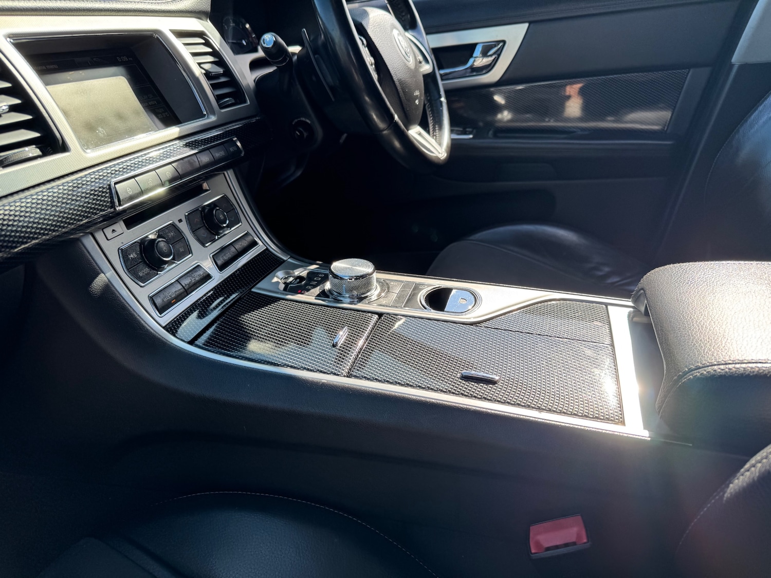 Used Jaguar XF 2013 for sale - 78026223: Photo 23