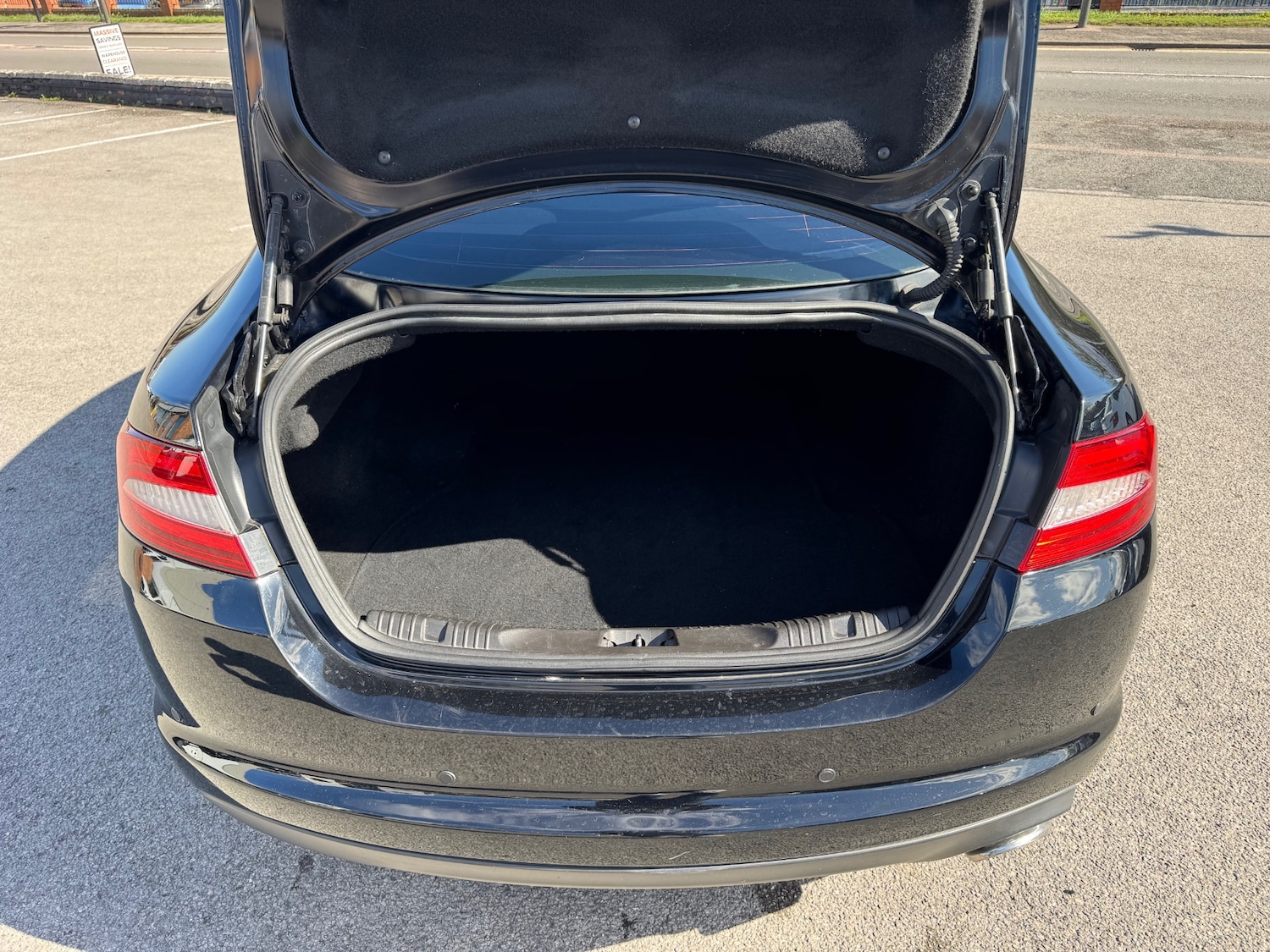 Used Jaguar XF 2013 for sale - 78026223: Photo 5