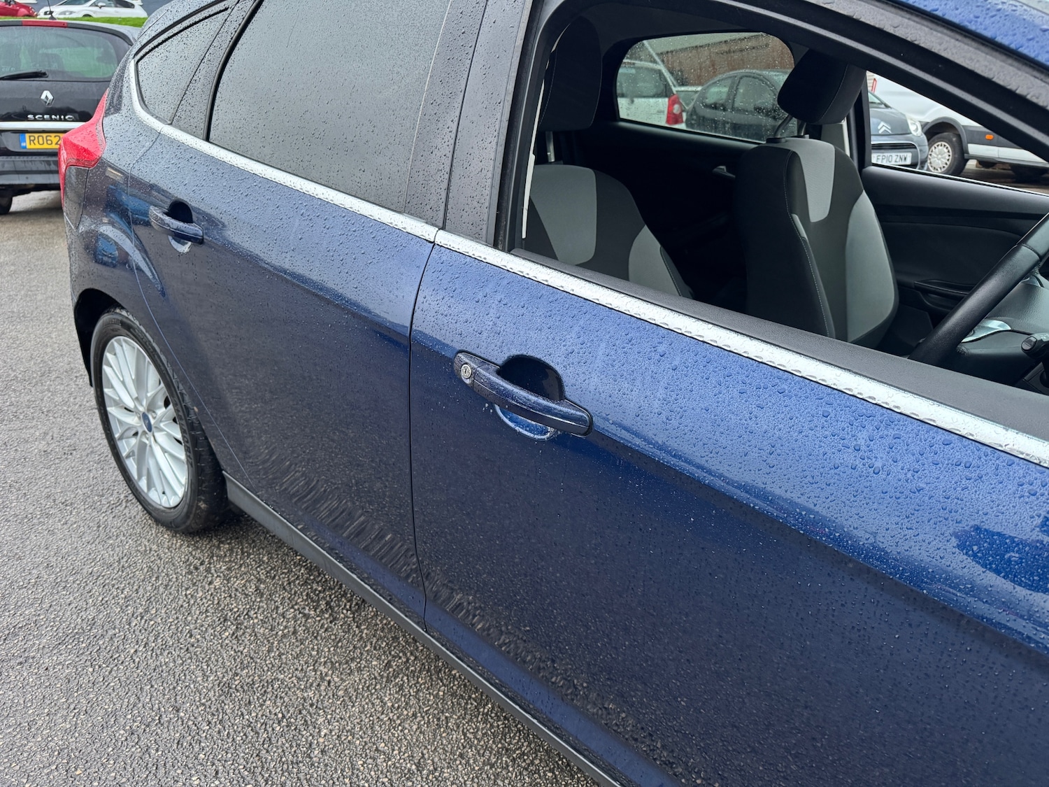 Used Ford Focus 2012 for sale - 76971190: Photo 12