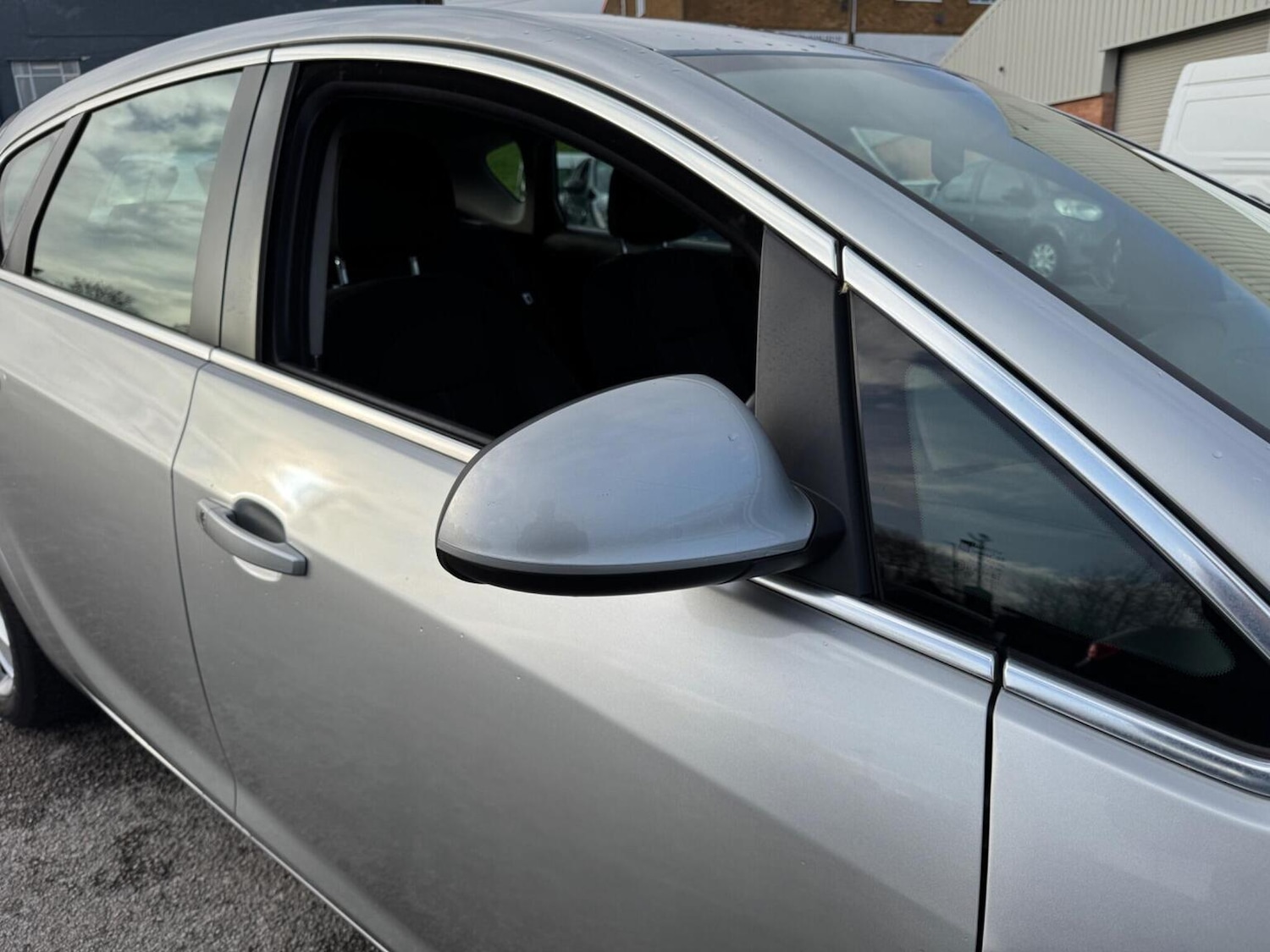 Used Vauxhall Astra 2013 for sale - 76637410: Photo 32