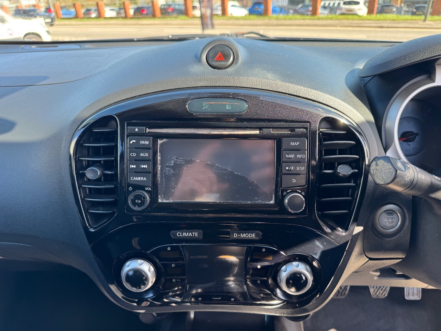 Used Nissan Juke 2014 for sale - 77906860: Photo 18