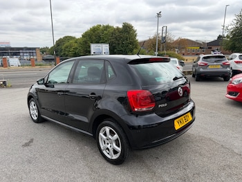 Used Volkswagen Polo 2011 for sale - 79619886: Photo