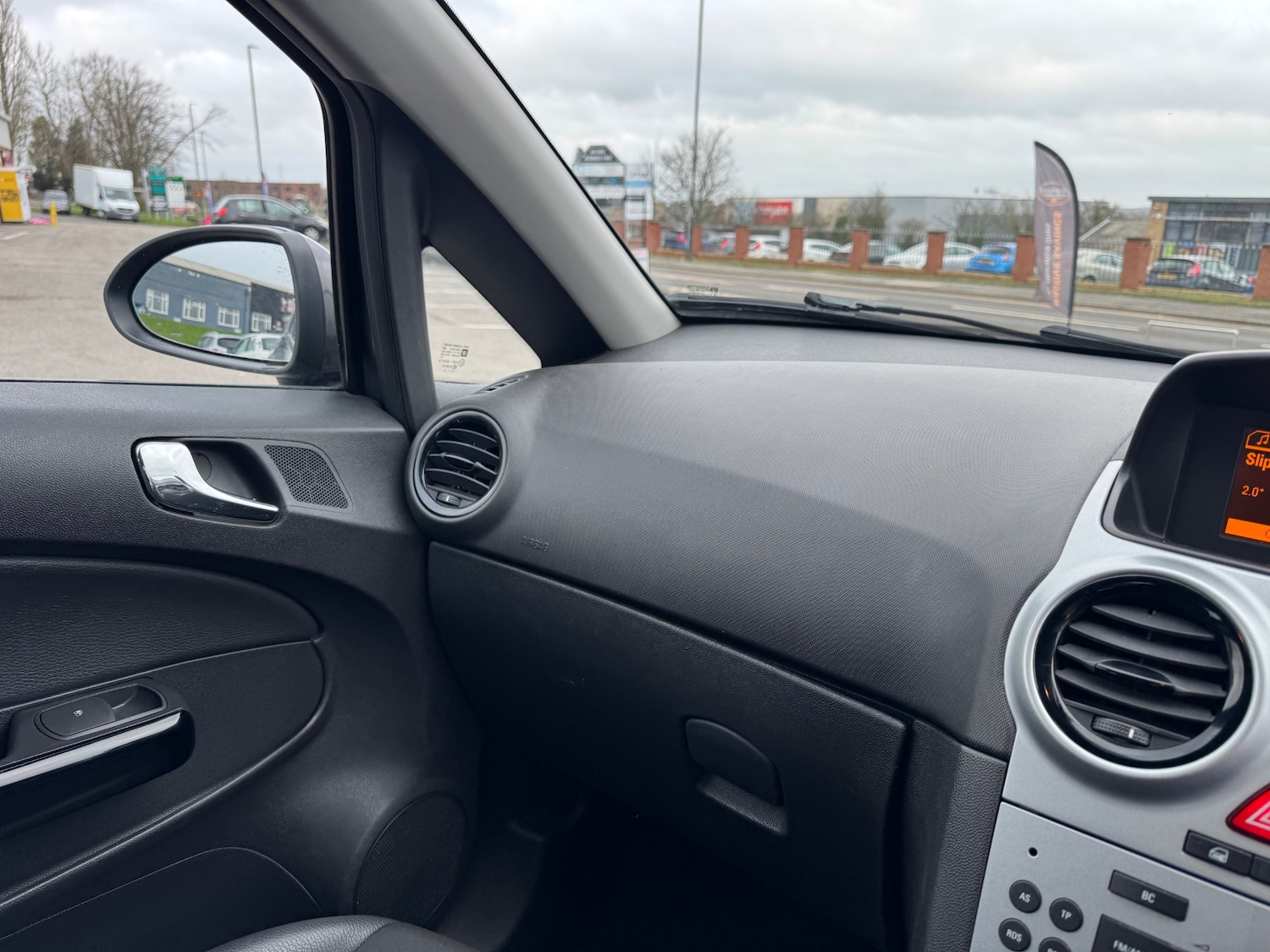 Used Vauxhall Corsa 2012 for sale - 77593649: Photo 21