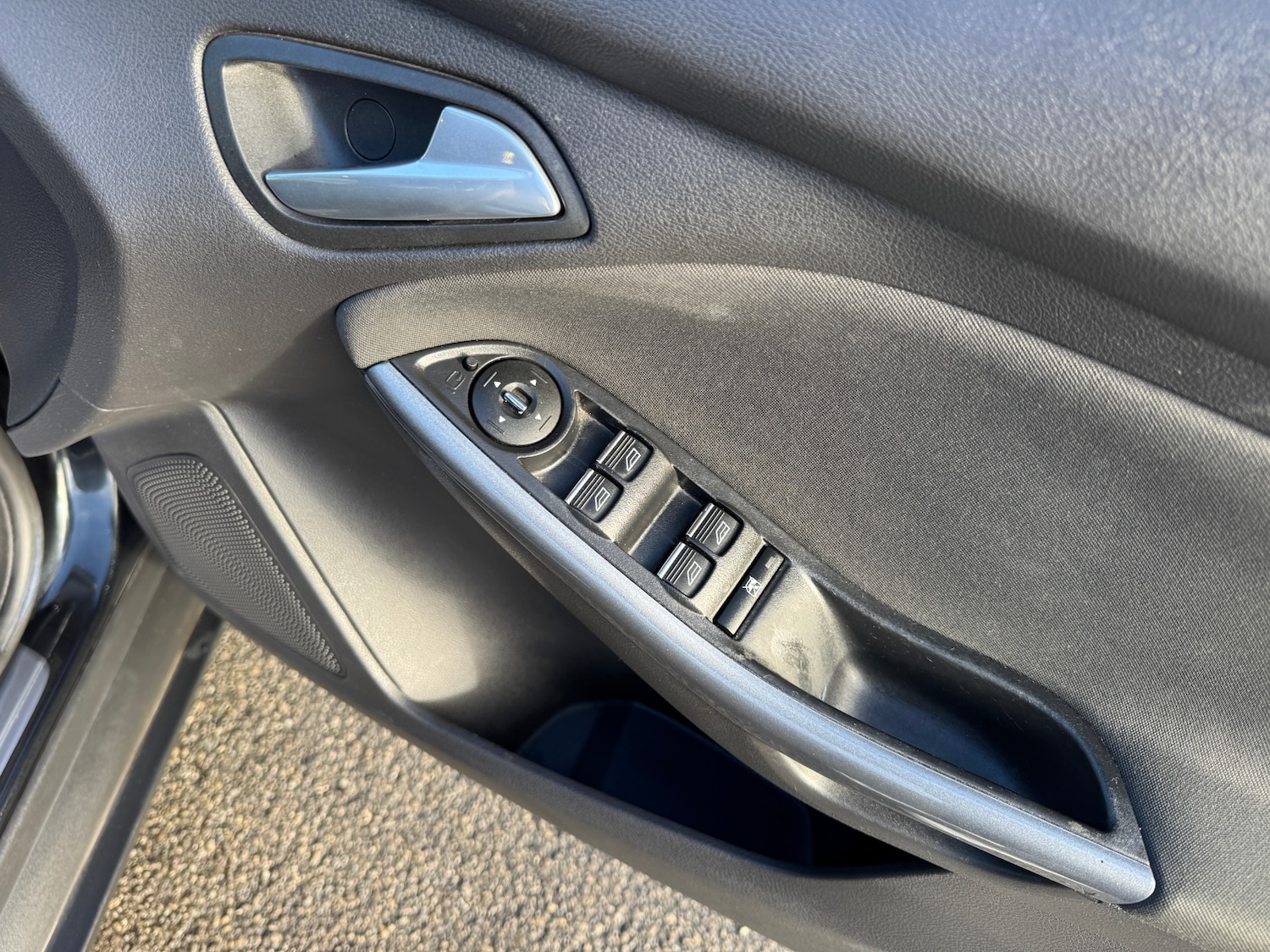 Used Ford Focus 2011 for sale - 77213275: Photo 8