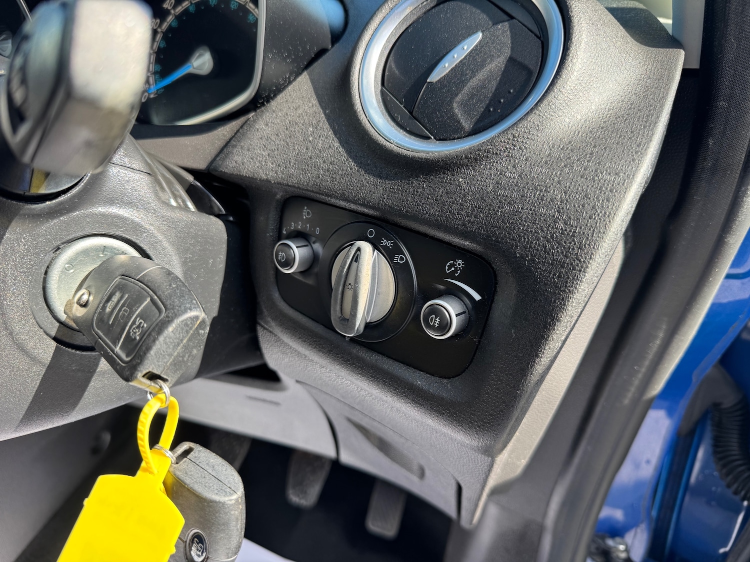 Used Ford Fiesta 2013 for sale - 77906861: Photo 12