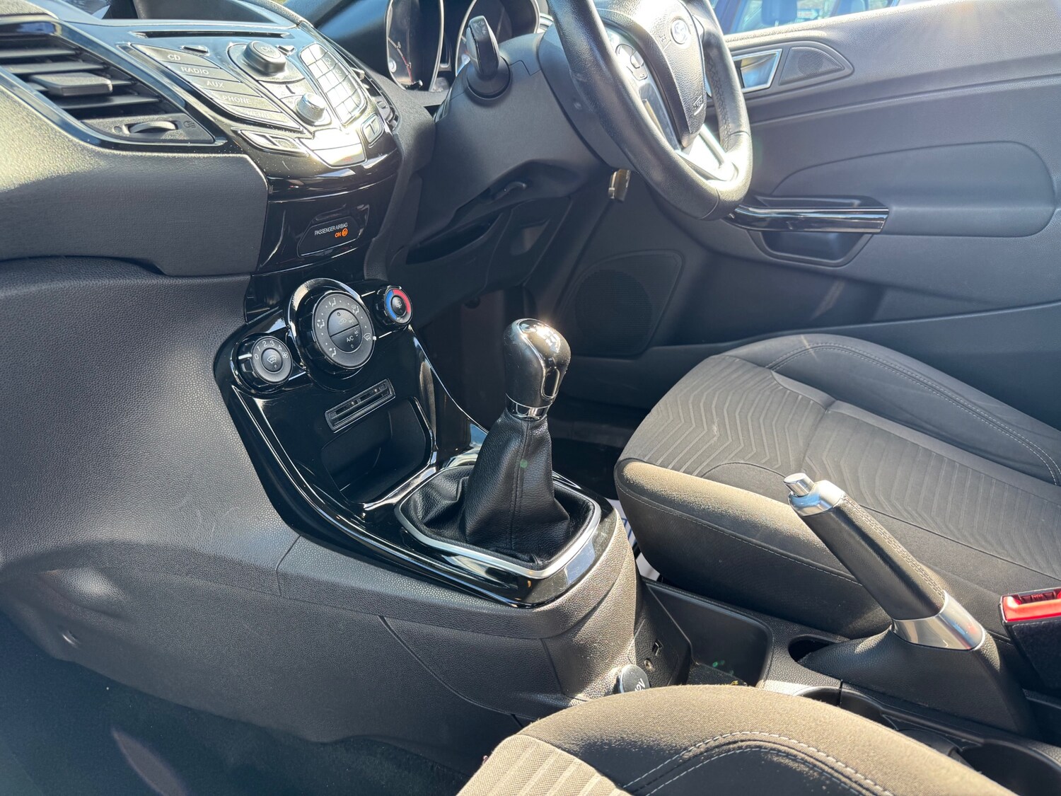 Used Ford Fiesta 2013 for sale - 77906861: Photo 24