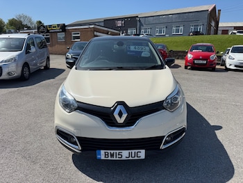 Used Renault Captur 2015 for sale - 78456877: Photo