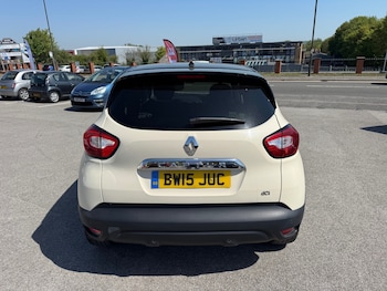 Used Renault Captur 2015 for sale - 78456877: Photo
