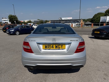 Used Mercedes-Benz C Class 2014 for sale - 79089096: Photo