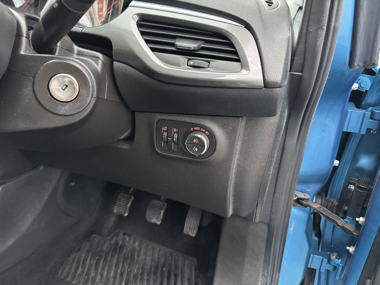 Used Vauxhall Corsa 2019 for sale - 76971539: Photo 28