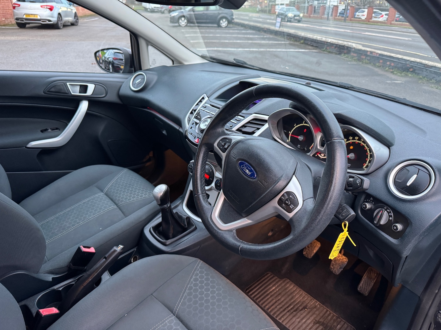 Used Ford Fiesta 2012 for sale - 77107882: Photo 10