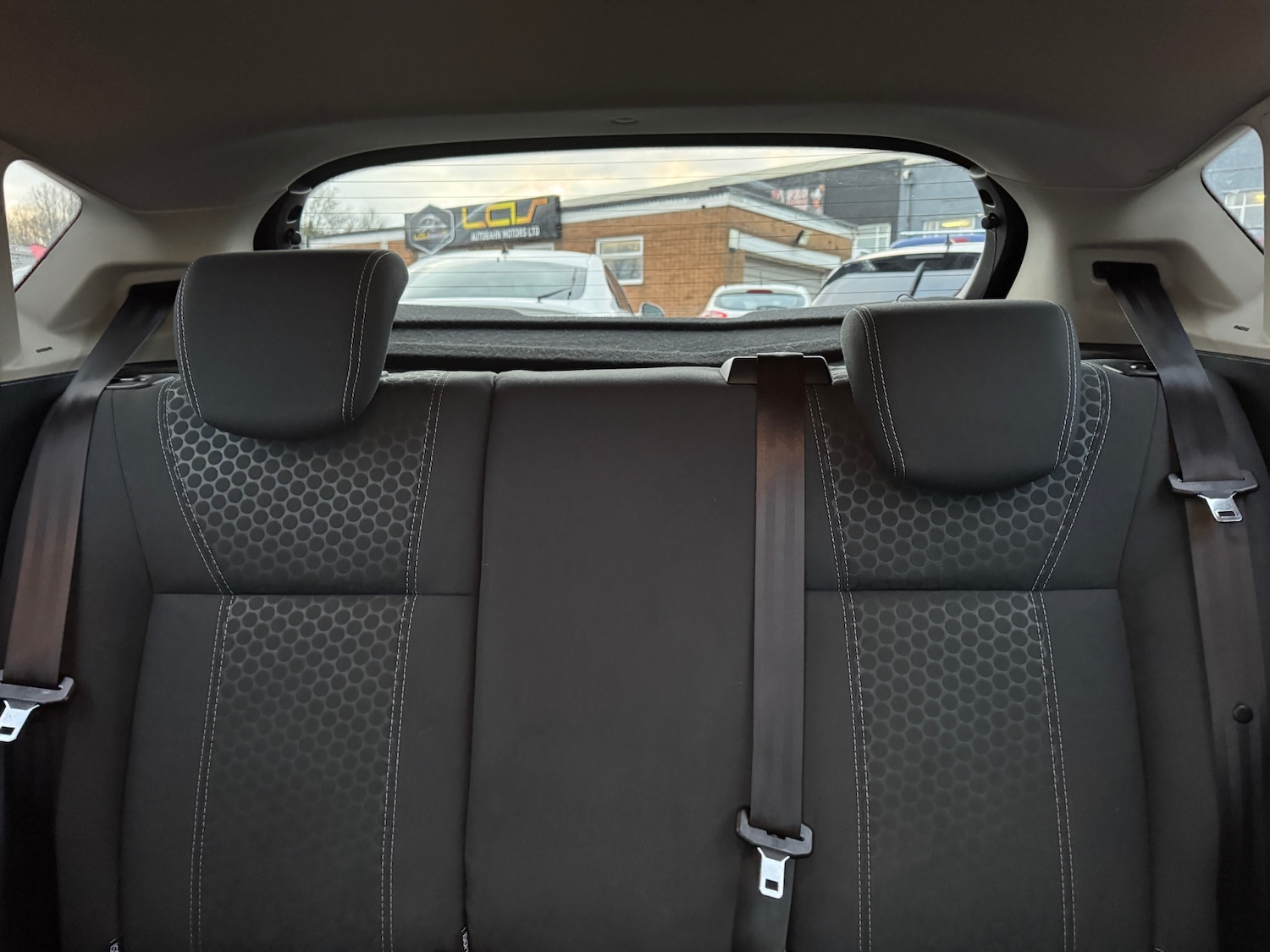 Used Ford Fiesta 2012 for sale - 77107882: Photo 17