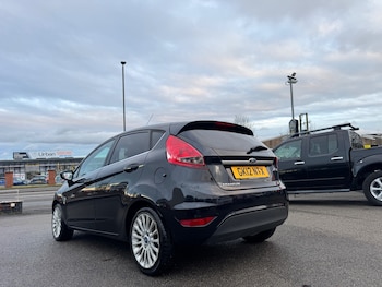 Used Ford Fiesta 2012 for sale - 77107882: Photo