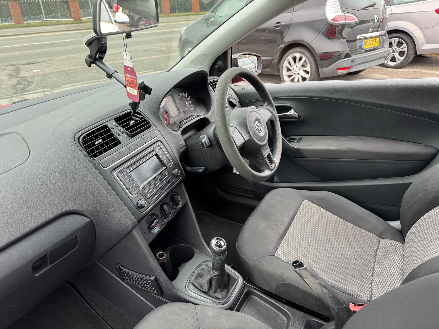 Used Volkswagen Polo 2010 for sale - 77804942: Photo 13