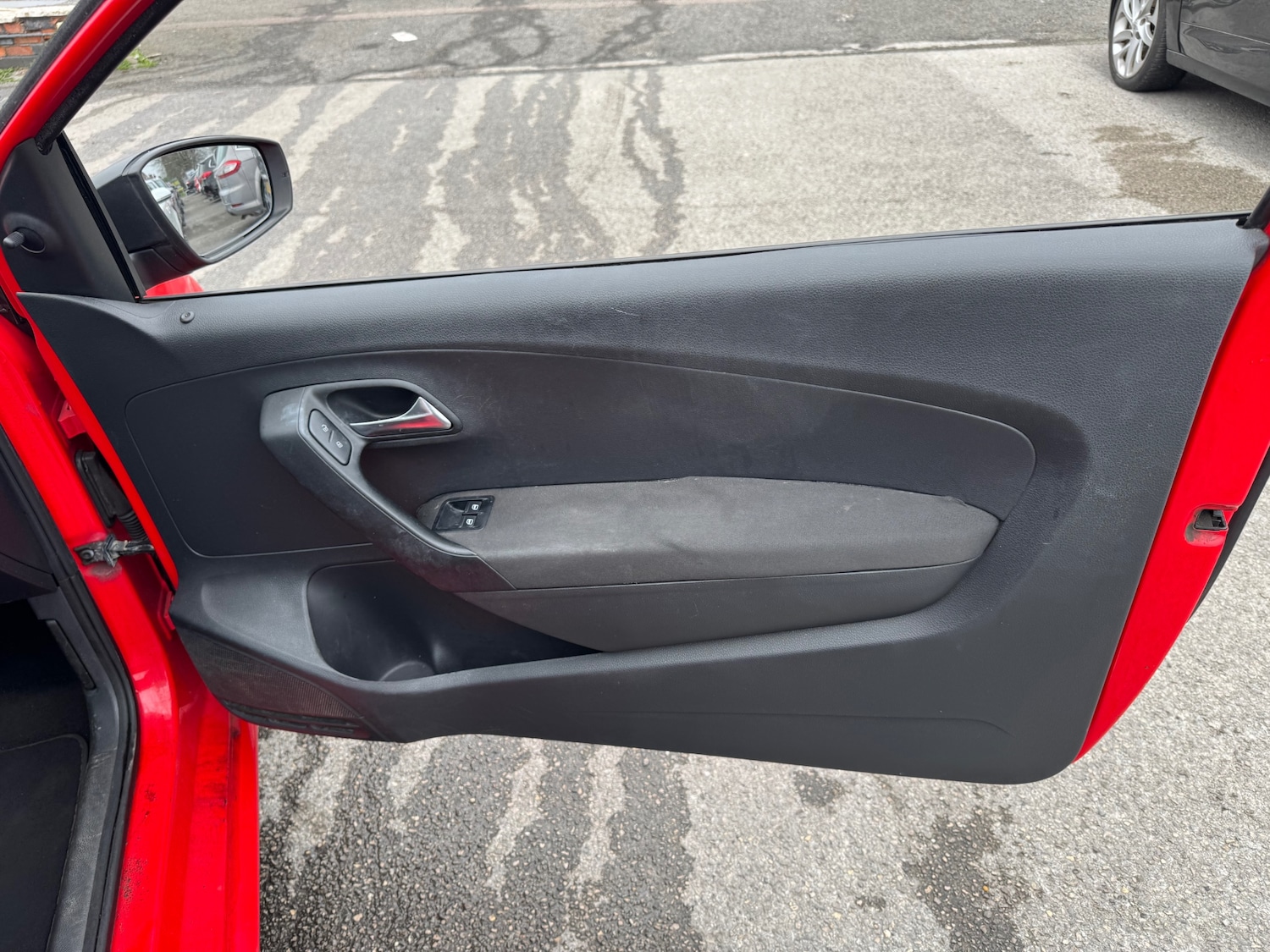 Used Volkswagen Polo 2010 for sale - 77804942: Photo 7