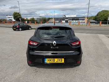 Used Renault Clio 2018 for sale - 79113739: Photo