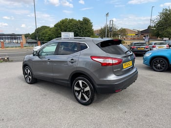 Used Nissan Qashqai 2016 for sale - 79300039: Photo
