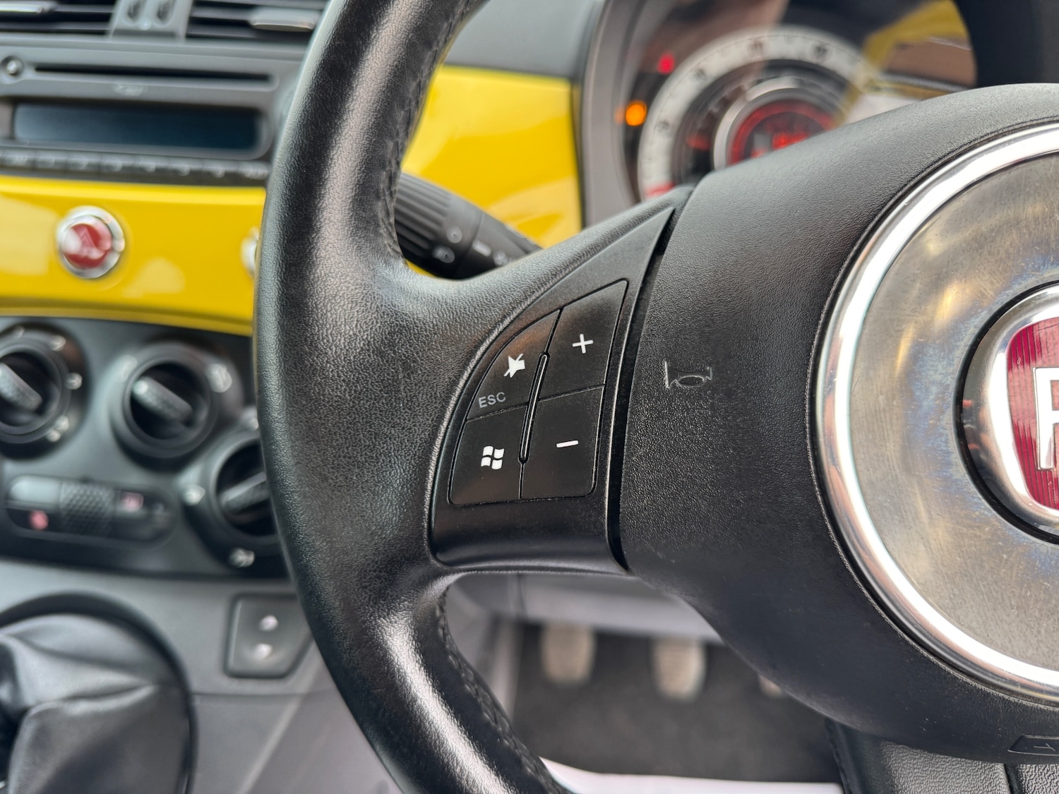 Used Fiat 500 2012 for sale - 77053682: Photo 32