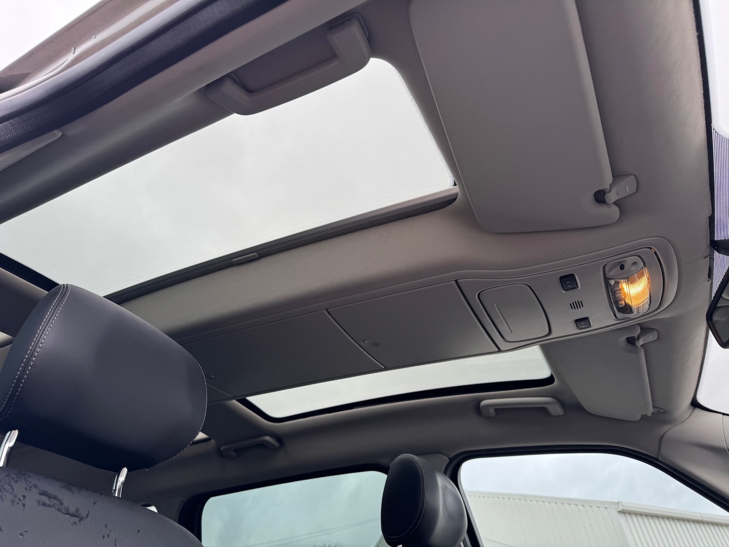 Used Ford Galaxy 2012 for sale - 77679576: Photo 12