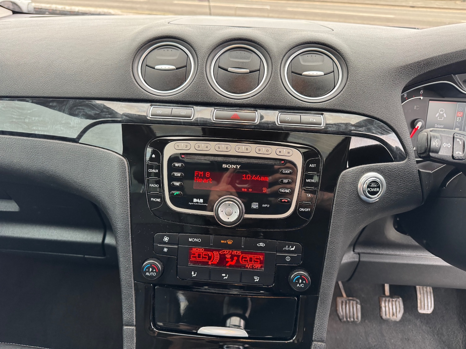 Used Ford Galaxy 2012 for sale - 77679576: Photo 19