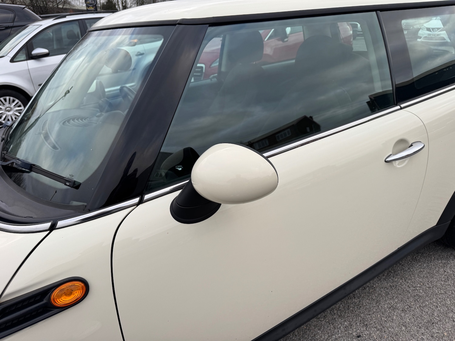 Used MINI Hatch 2011 for sale - 77053697: Photo 18