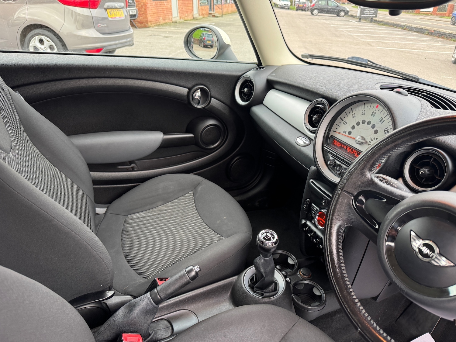 Used MINI Hatch 2011 for sale - 77053697: Photo 27