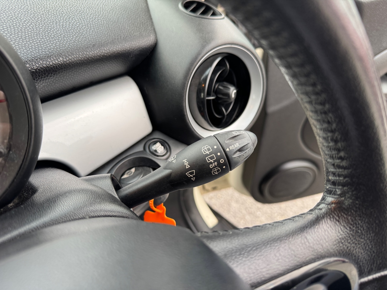 Used MINI Hatch 2011 for sale - 77053697: Photo 28