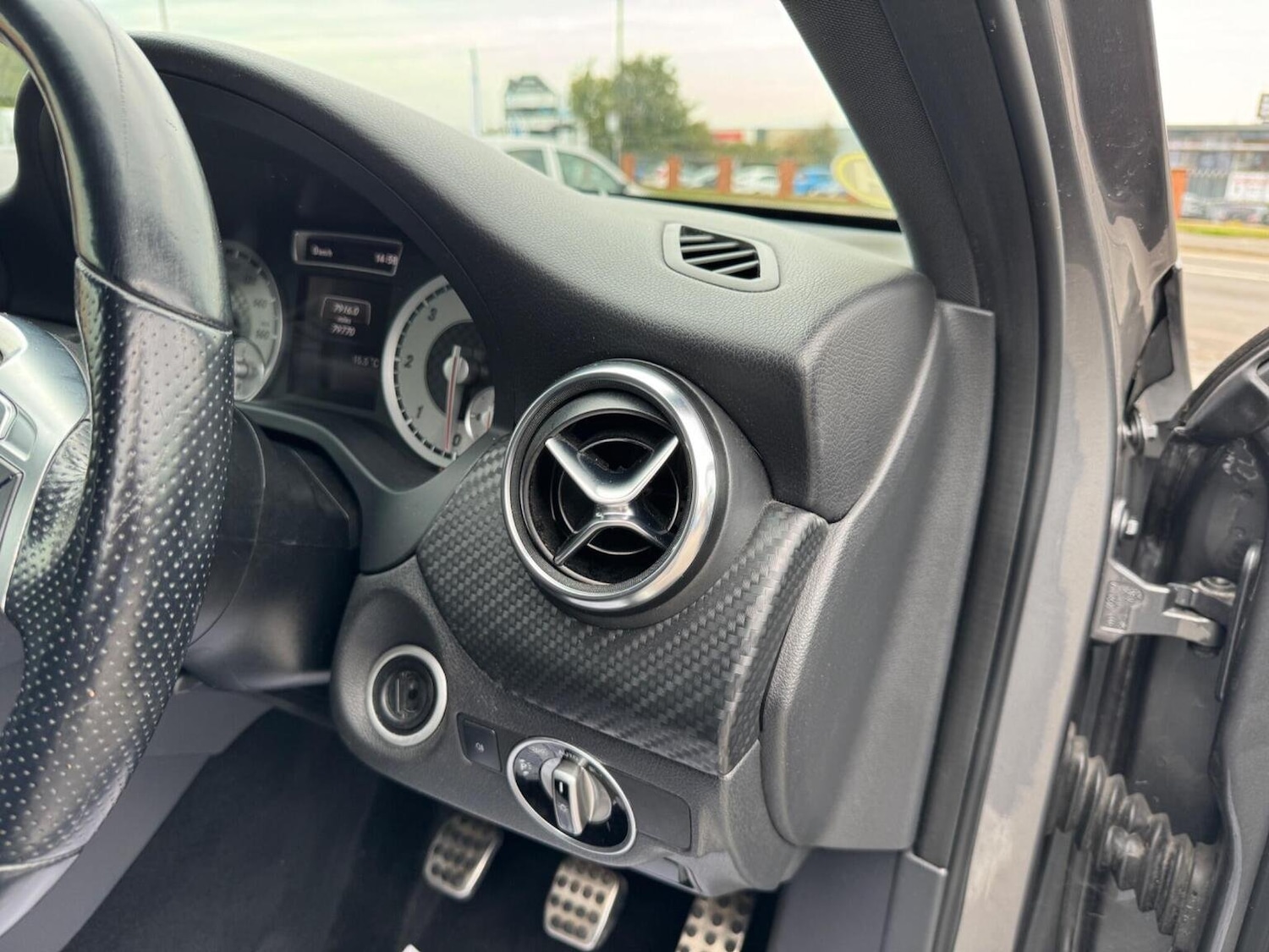 Used Mercedes-Benz A-Class 2013 for sale - 76769424: Photo 34