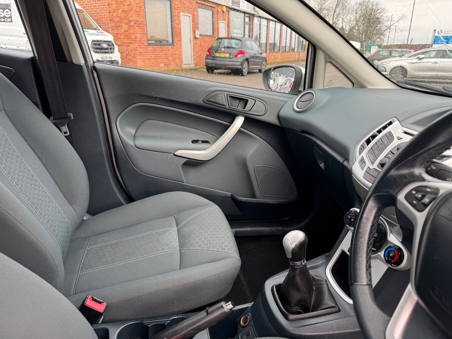 Used Ford Fiesta 2011 for sale - 77701155: Photo 11