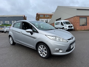 Used Ford Fiesta 2011 for sale - 77701155: Photo