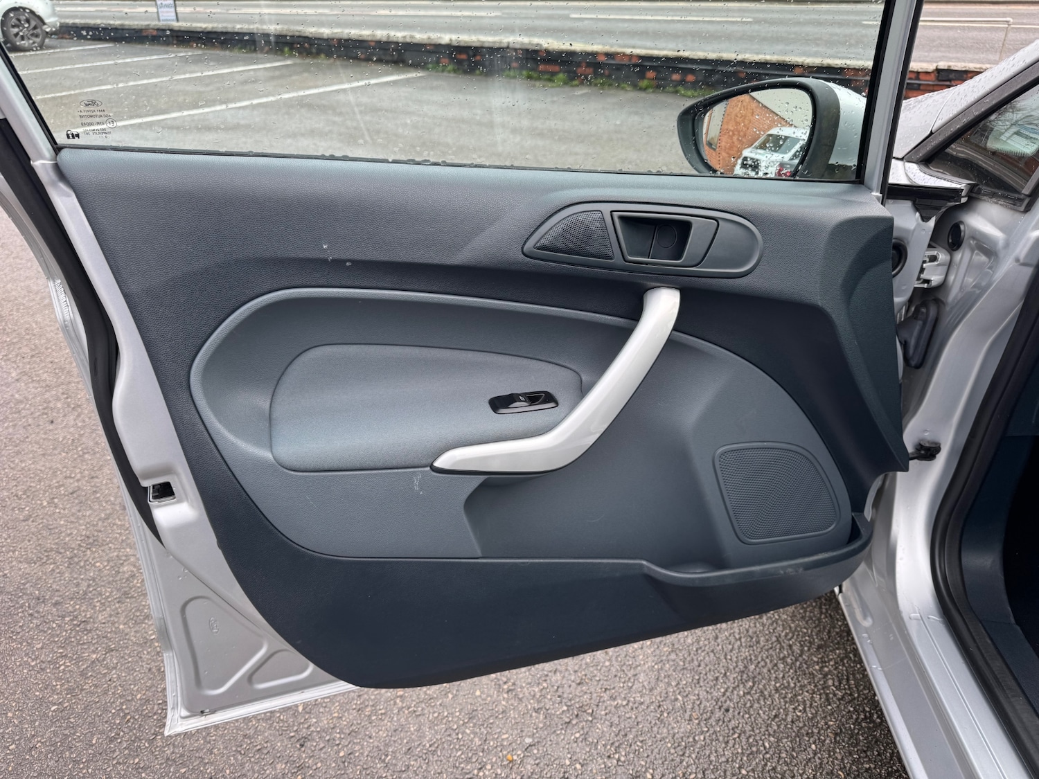 Used Ford Fiesta 2011 for sale - 77701155: Photo 22