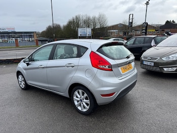 Used Ford Fiesta 2011 for sale - 77701155: Photo