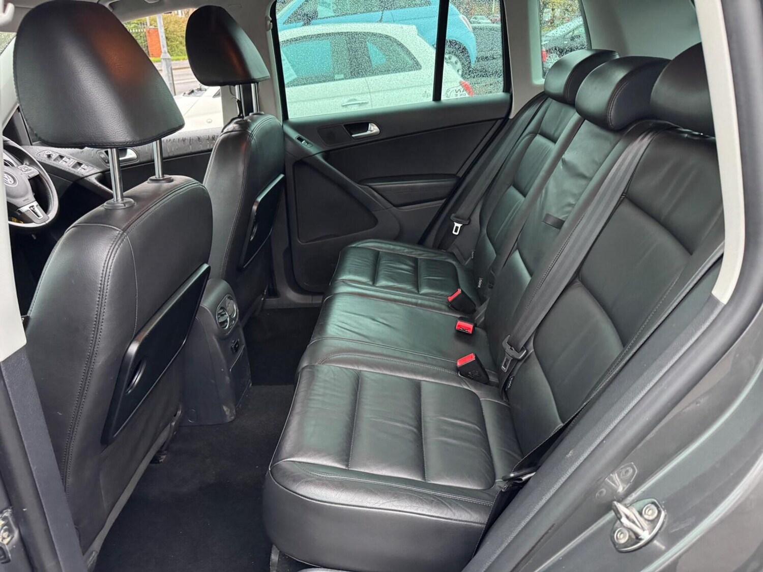 Used Volkswagen Tiguan 2011 for sale - 76576859: Photo 15