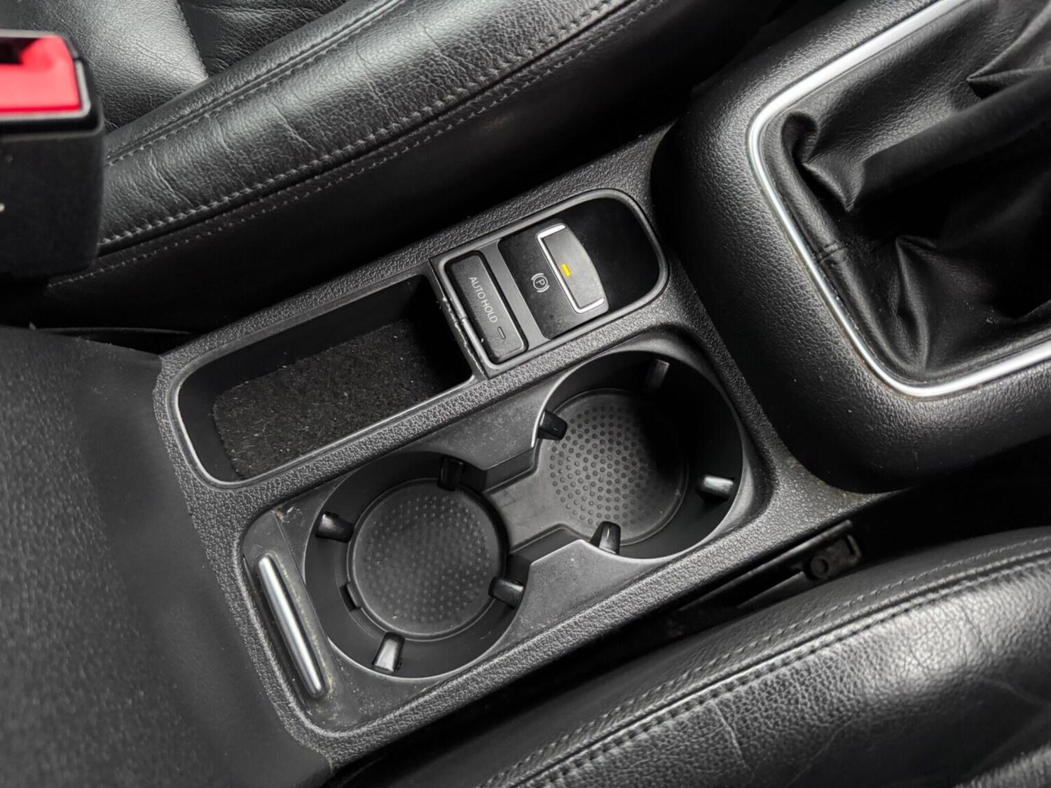 Used Volkswagen Tiguan 2011 for sale - 76576859: Photo 22