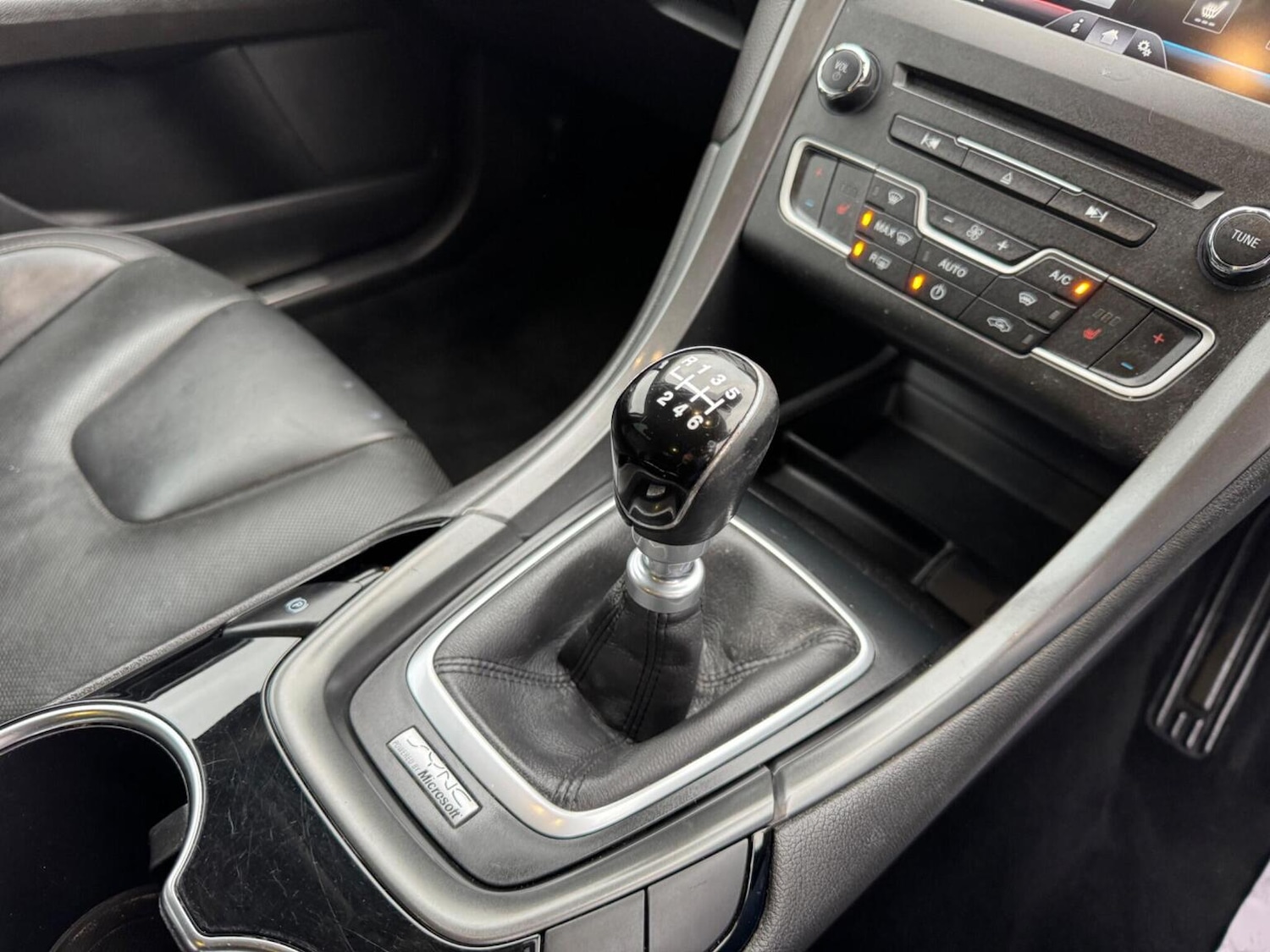 Used Ford Mondeo 2016 for sale - 76830351: Photo 33