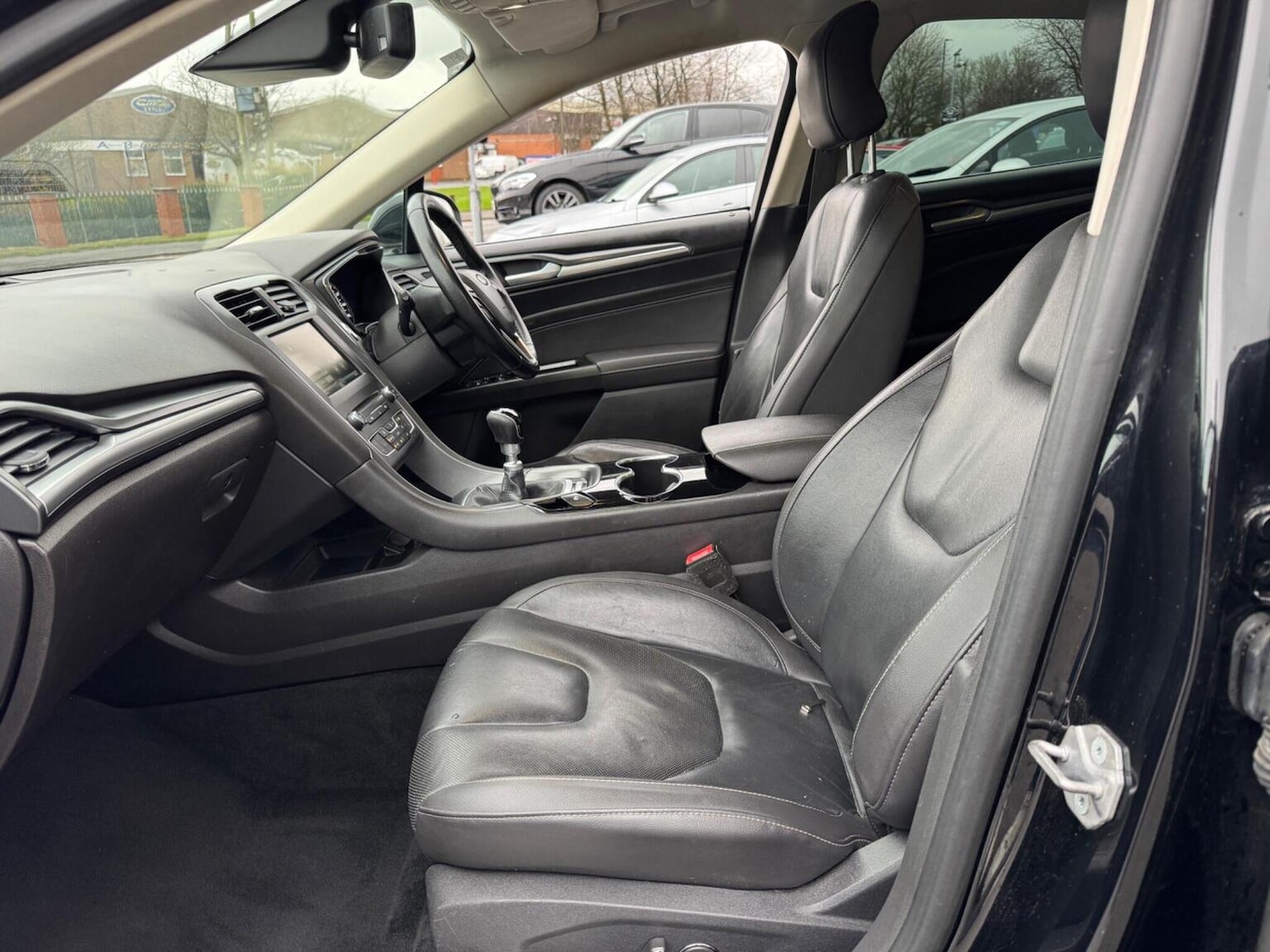 Used Ford Mondeo 2016 for sale - 76830351: Photo 39