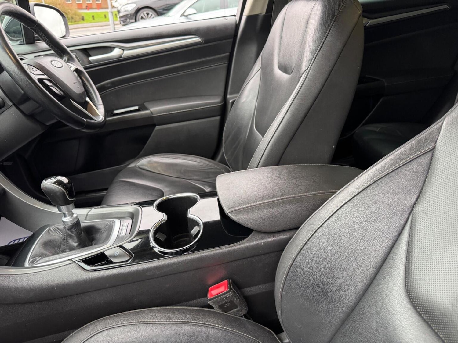 Used Ford Mondeo 2016 for sale - 76830351: Photo 42