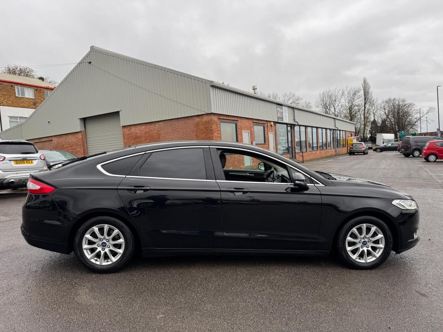Used Ford Mondeo 2016 for sale - 76830351: Photo 7