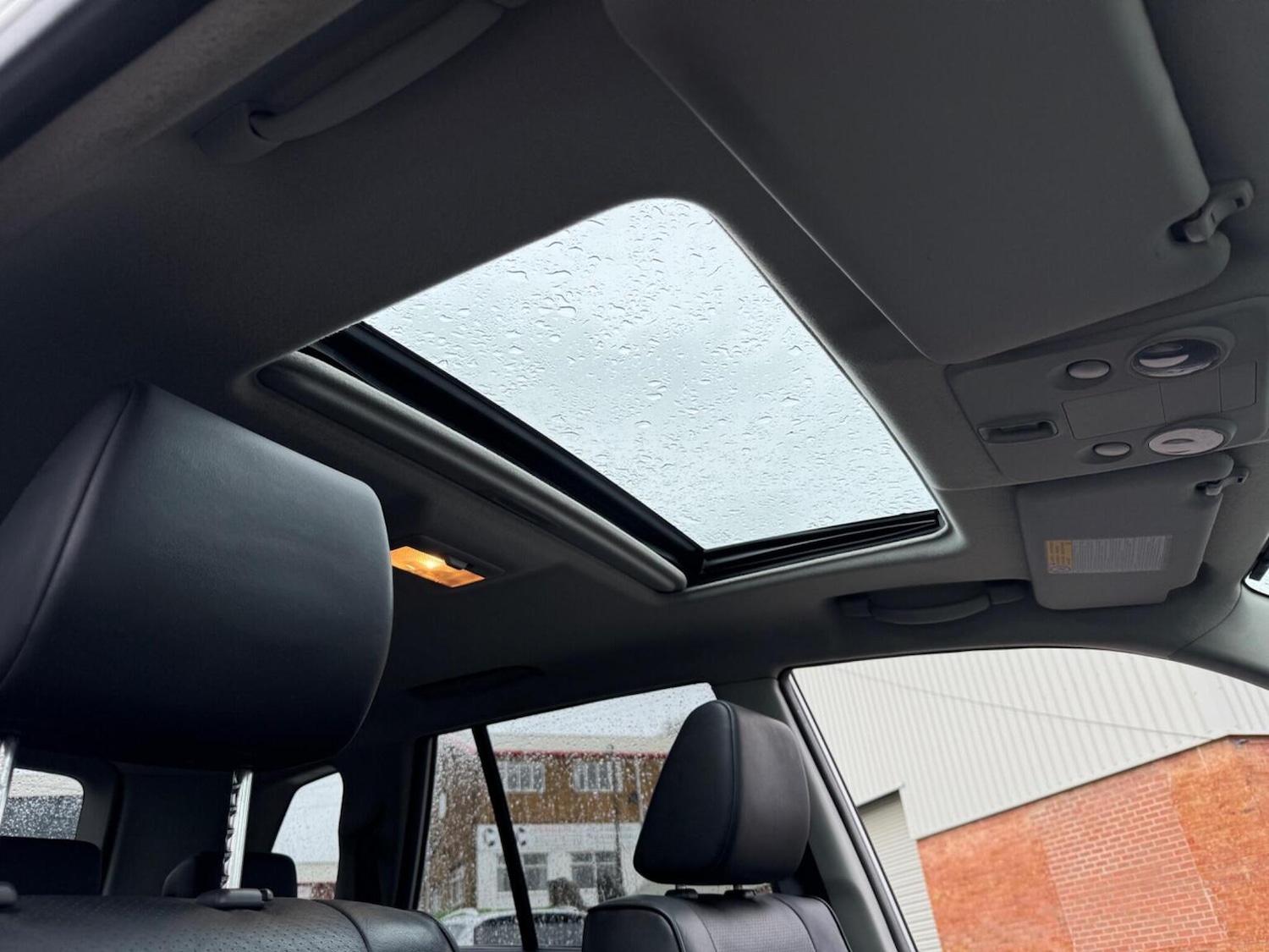 Used Suzuki Grand Vitara 2011 for sale - 76830383: Photo 31